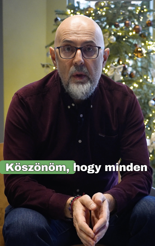 Áldott, békés karácsonyt, és reményt, erőt adó új esztendőt kívánunk!